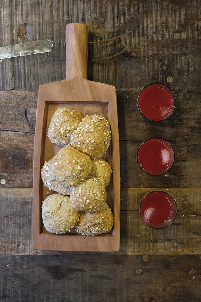 Trademark Living Emma serveringsbræt med fordybning