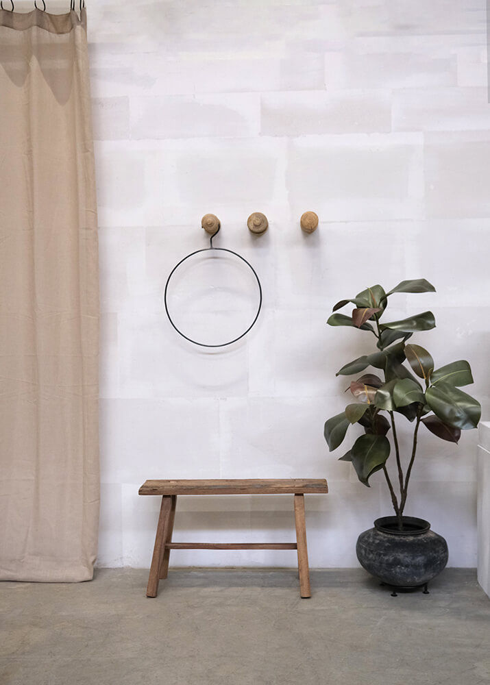 Trademark Living Unik krukke med jernfod