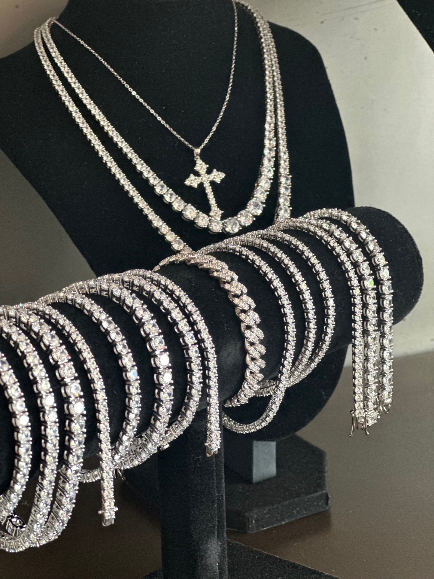 ARMBÅND PLATINBELAGT SØLV 5 MM MOISSANITE
