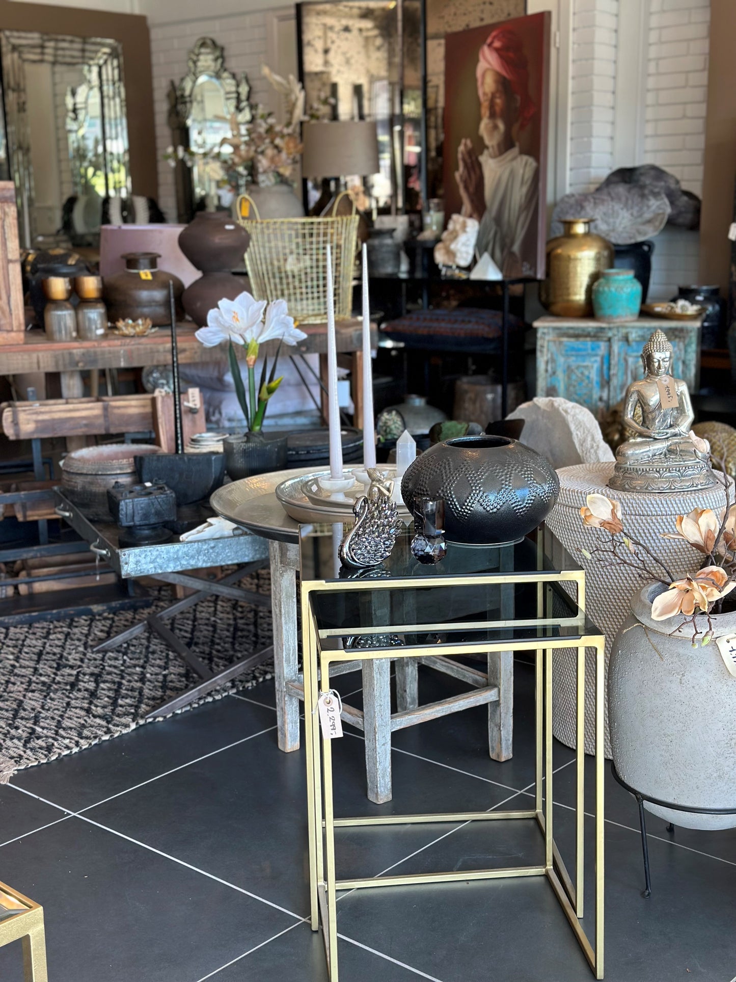 INDSKUDSBORDE GOLD METAL SORT GLAS
