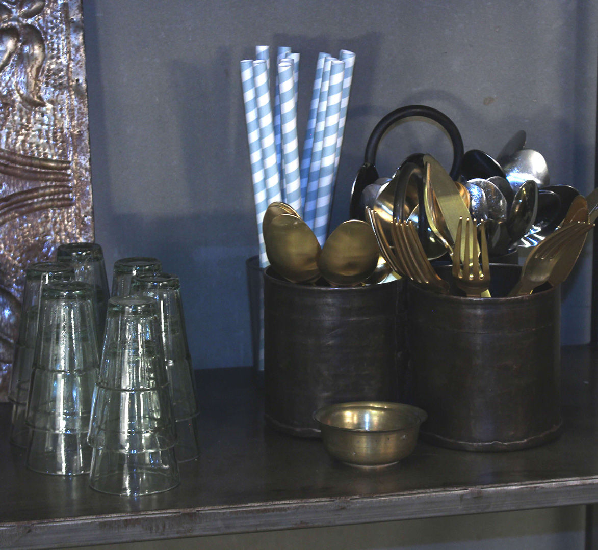 Trademark Living Kayser bestikholder i jern