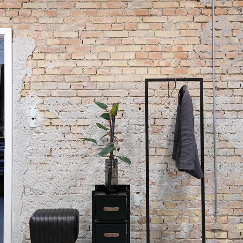 Kommode/sengebord i jern med 2 skuffer