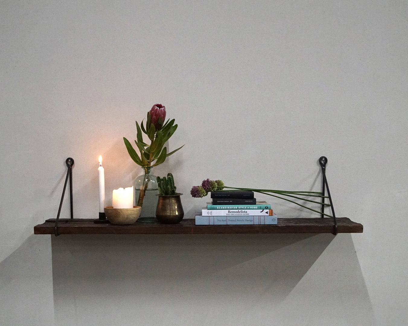 Trademark Living Messingkrus med fin patina