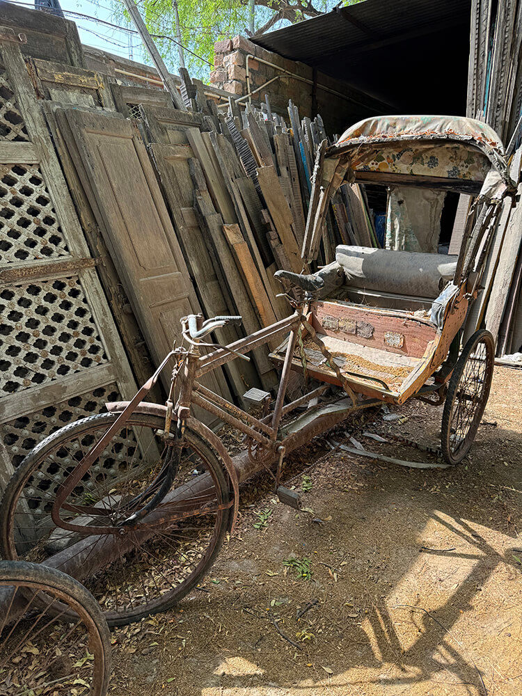 Trademark Living Gammel rickshaw