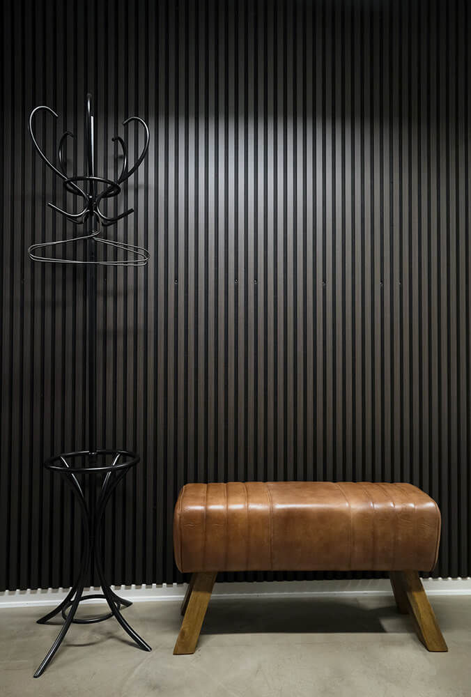 Trademark Living Monarch stumtjener