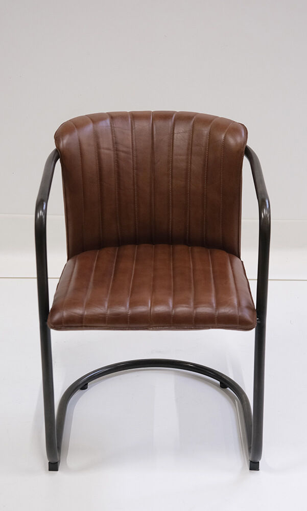 Trademark Living Harlem spisebordsstol med quiltet læder