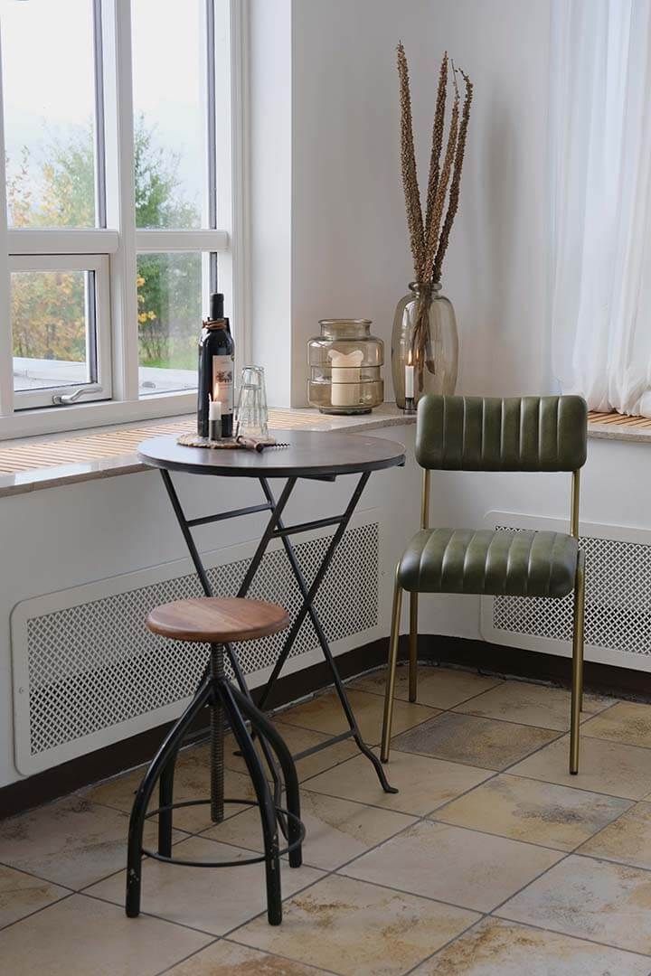 Trademark Living Diner spisebordsstol med quiltet læder - grøn/messing