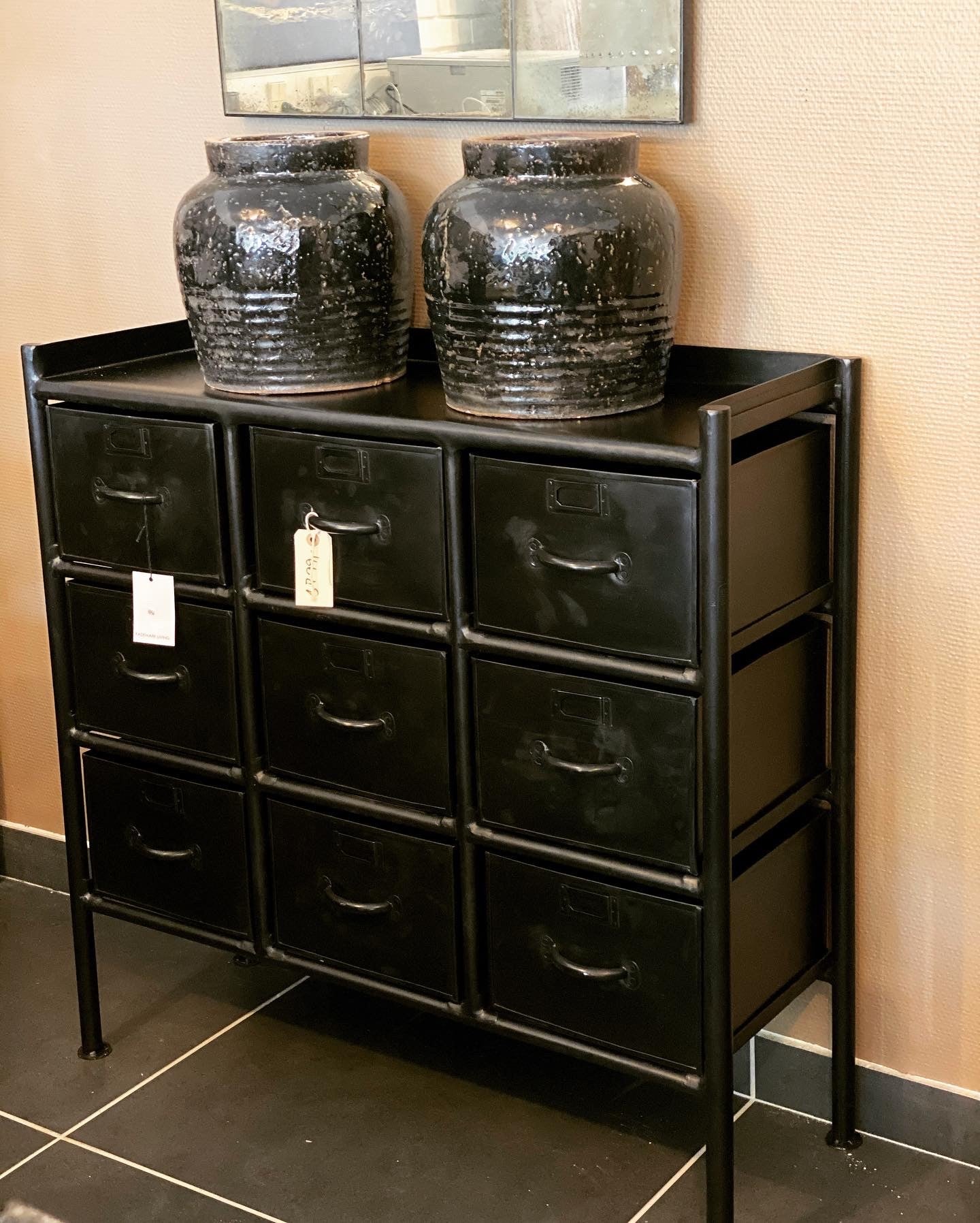 IRON DRESSER - 9 DRAWERS BLACK