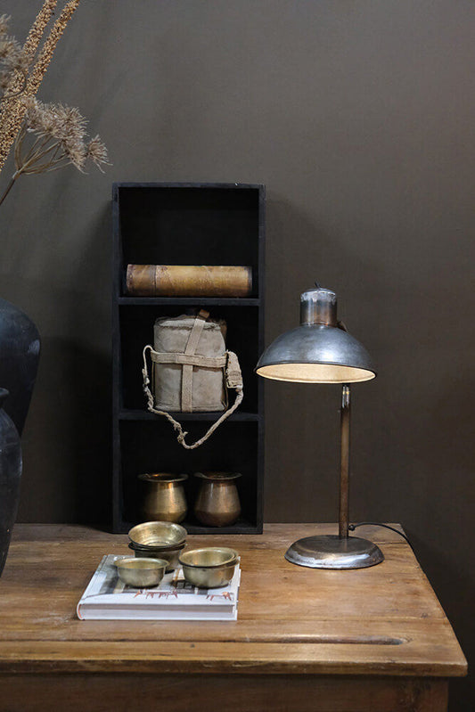 Trademark Living Messingkrus med fin patina