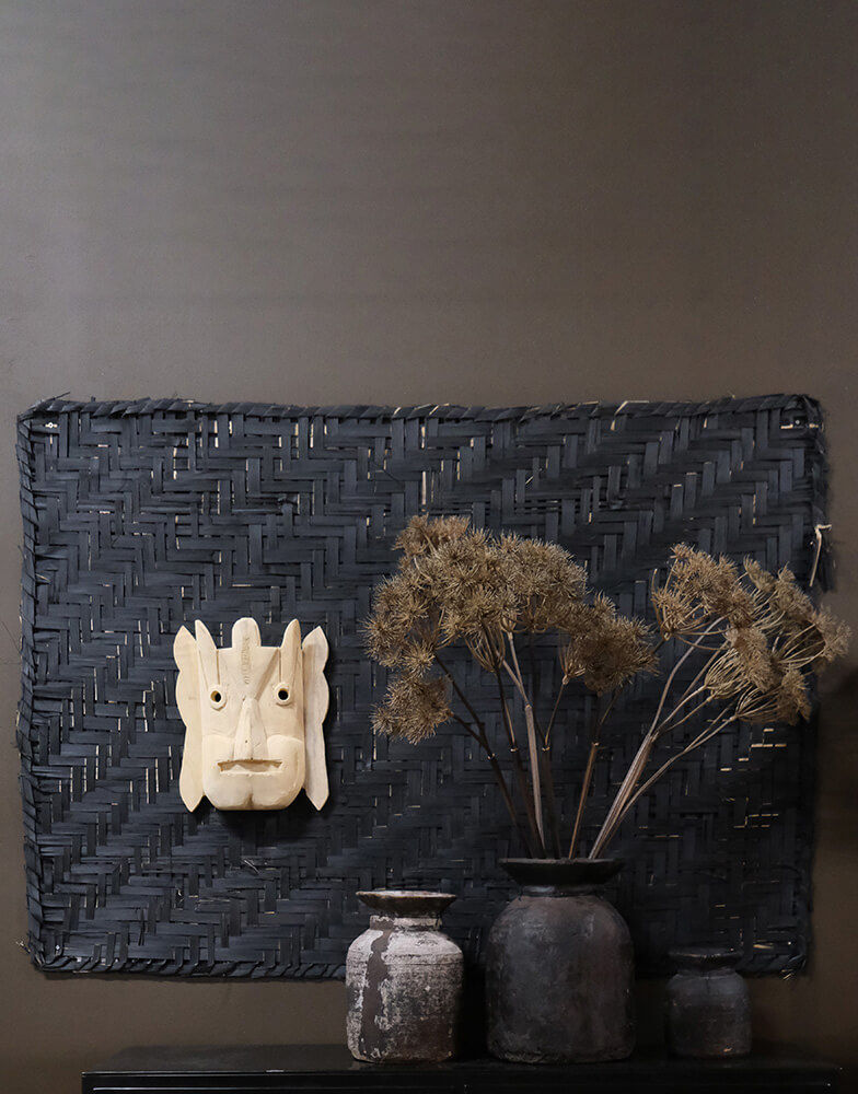 Trademark Living Træmaske med fine detaljer