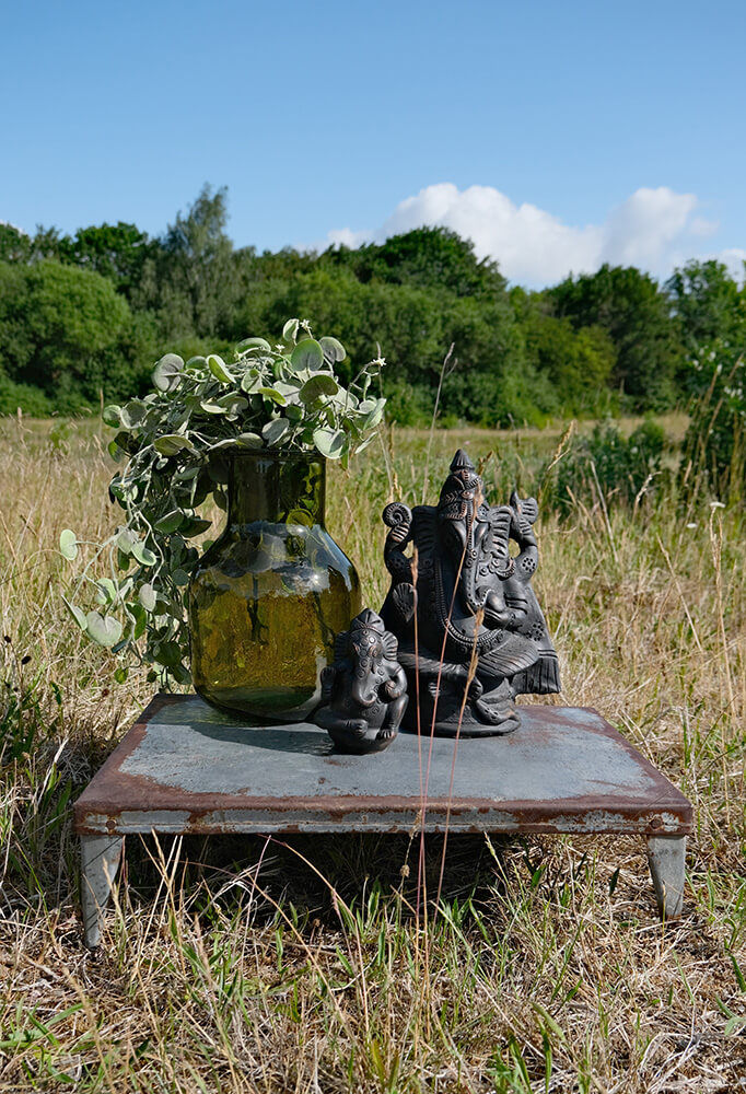 Trademark Living Ganesha figur i ler