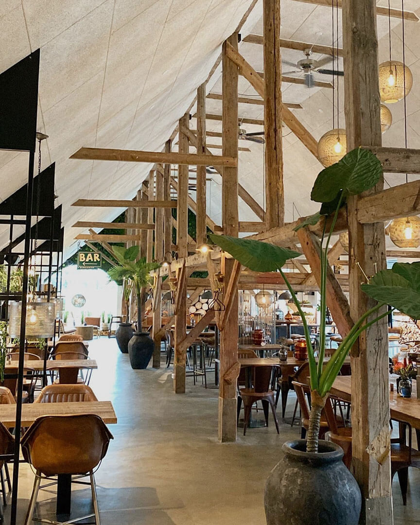 Trademark Living Living spisebordsstol - rust med læder