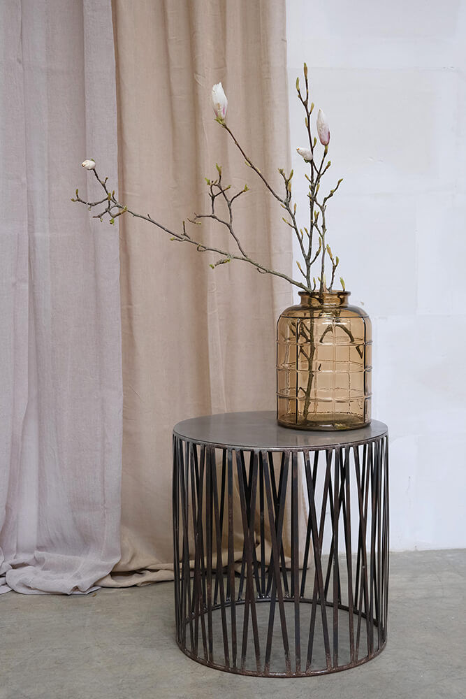 Trademark Living Nikolas cylinderformet sidebord