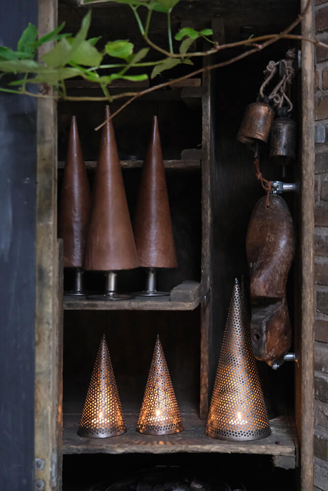 Trademark Living Juletræ perforeret jern - L