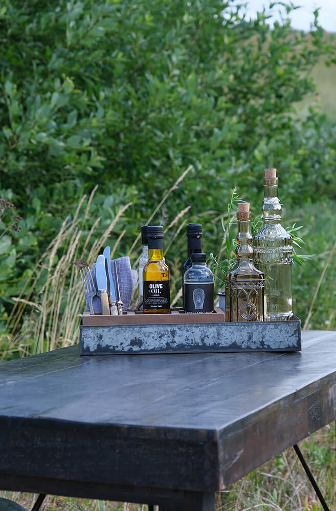 Trademark Living Mona trækasse med 6 rum