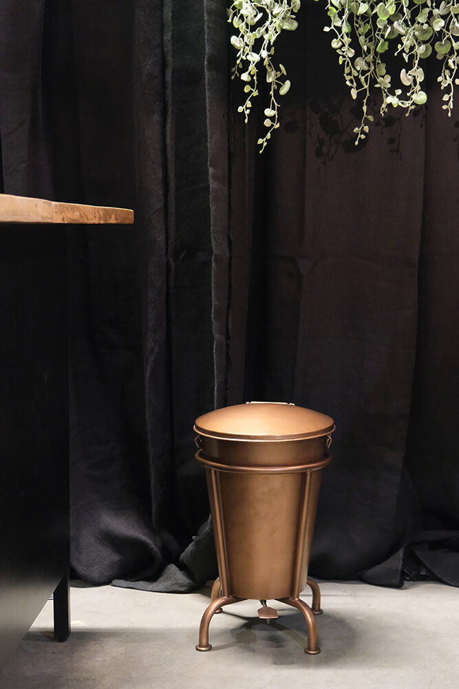 Trademark Living Klapp pedalspand kobber - L