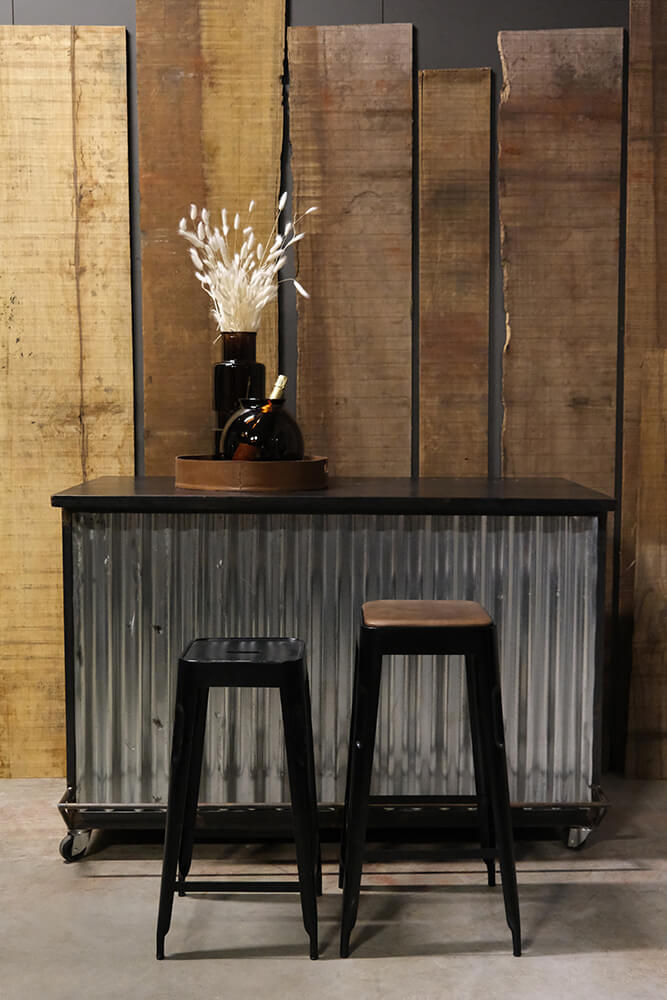 Trademark Living Copenhagen barskammel - antiksort