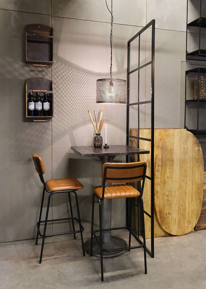 Trademark Living Diner barstol med quiltet læder - brun/sort