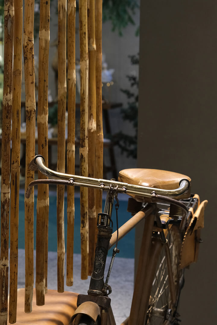 Trademark Living Indurain læderbetrukken cykel