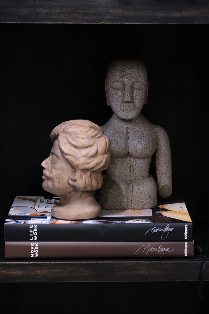 Trademark Living Kvindefigur