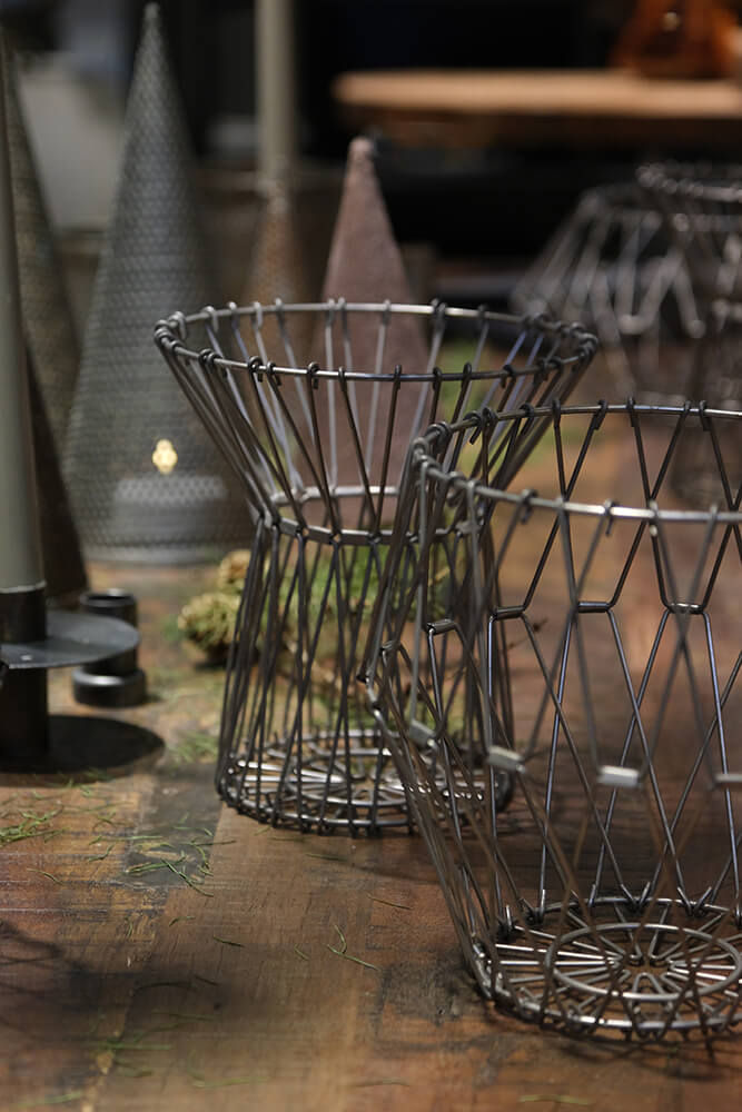 Trademark Living Trådkurv i et multifunktionel design