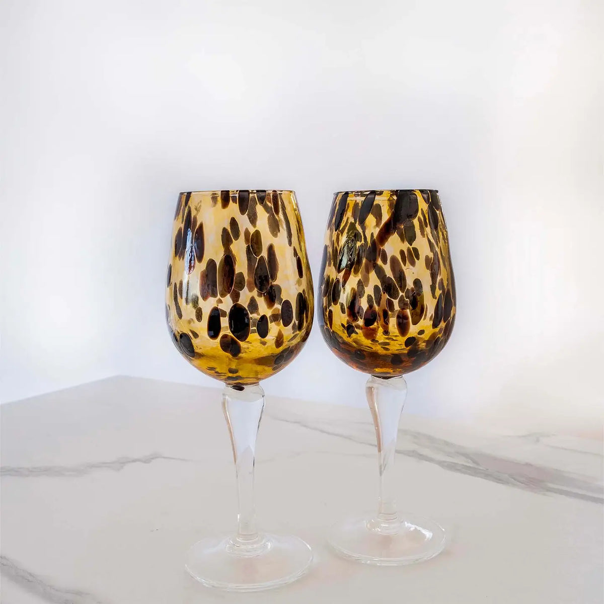 Bicchiere da vino - fra Animalier-kollektionen med transparent Murano-fod - H 24 cm.