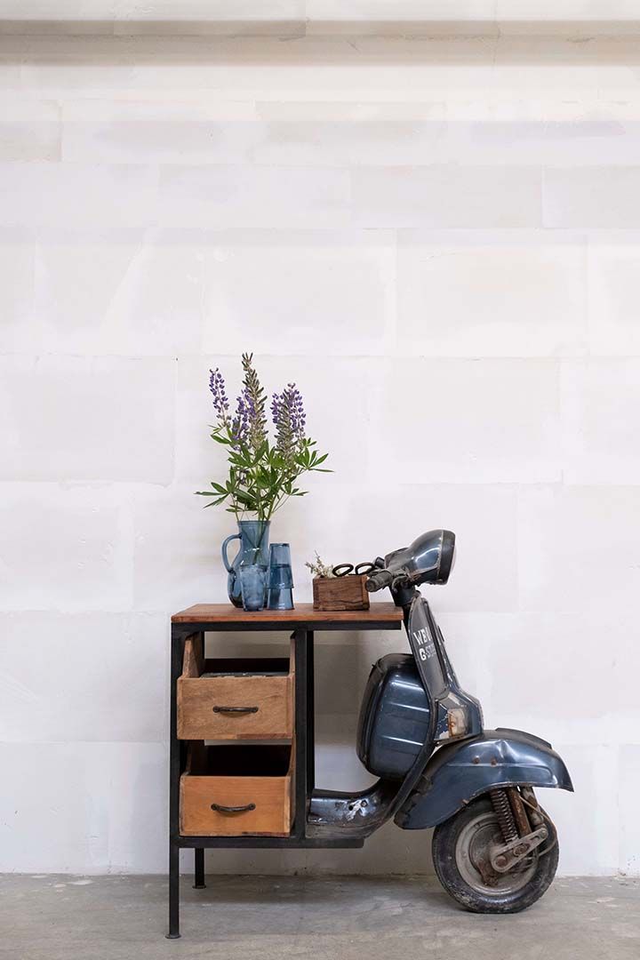 Trademark Living Yuri disk af scooterfront