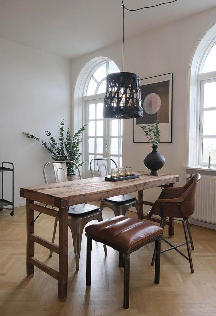 Trademark Living Icon spisebordsstol med armlæn