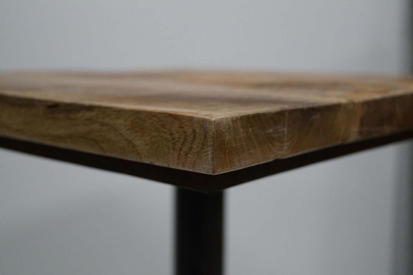 Trademark Living Clint kvadratisk bordplade i mangotræ - M