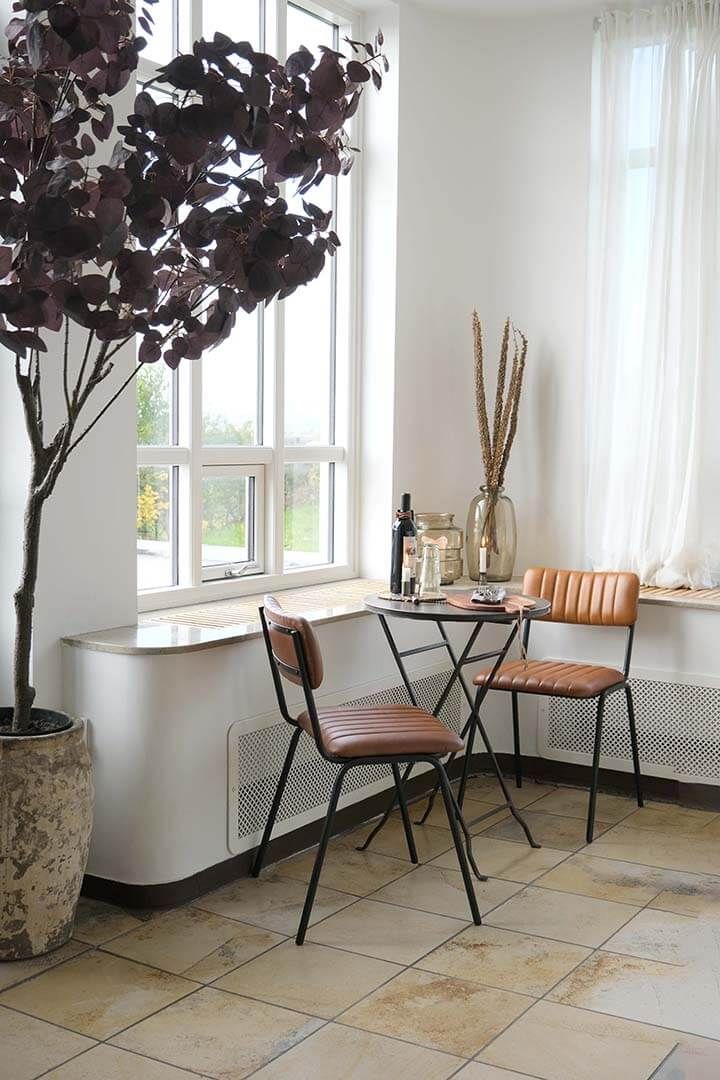 Trademark Living Diner spisebordsstol med quiltet læder - brun/sort