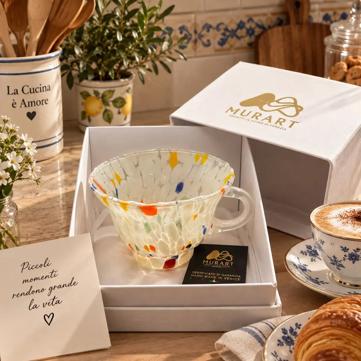 Cappuccino-kop Campanella elfenben i Murano-glas