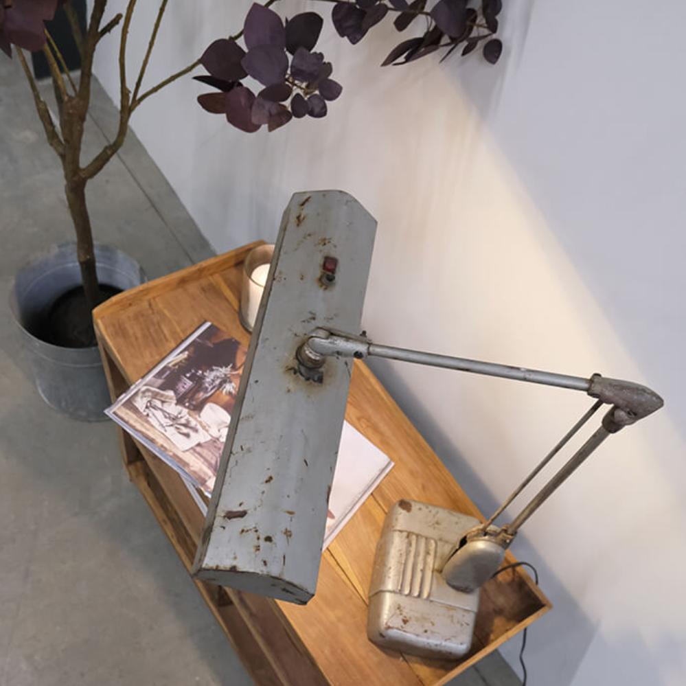 Industriel cool bordlampe