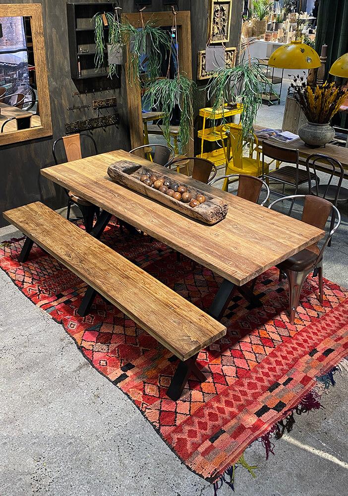 Rustik bænk i træ og jern - L