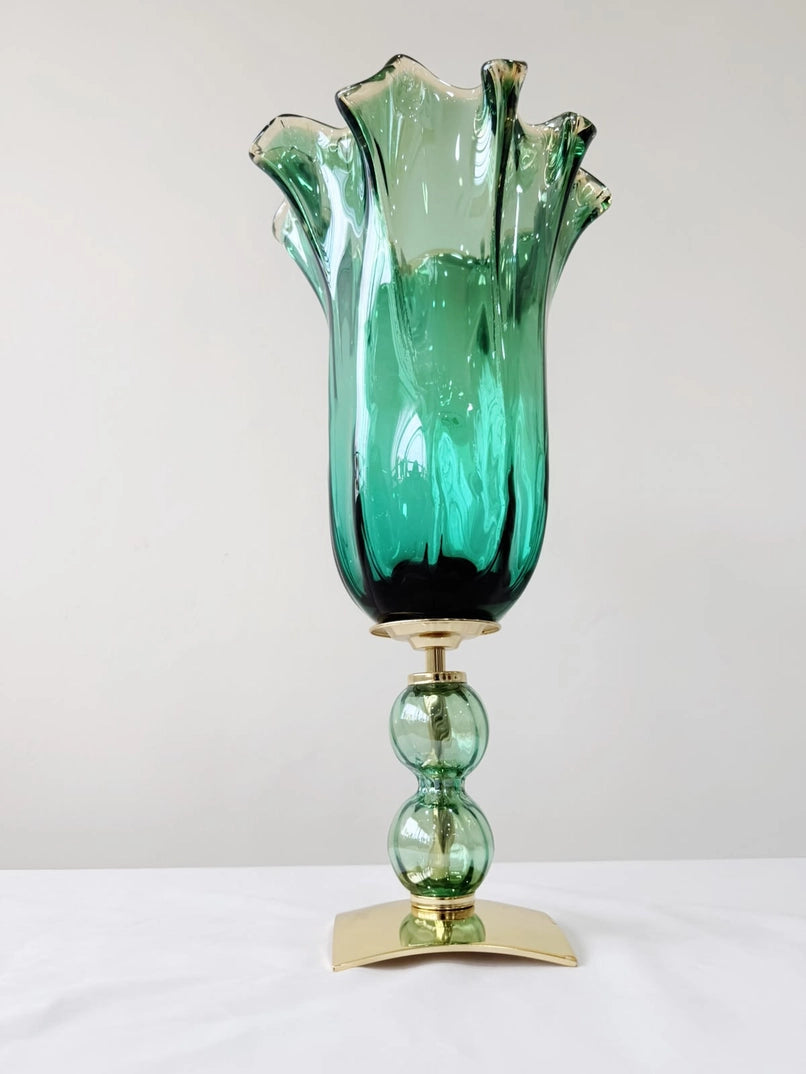Vaso fazzolett, -vase i grøn glas - med guldbund - fra Murano - H 45 cm