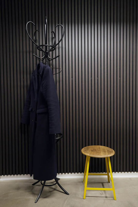 Trademark Living Monarch stumtjener