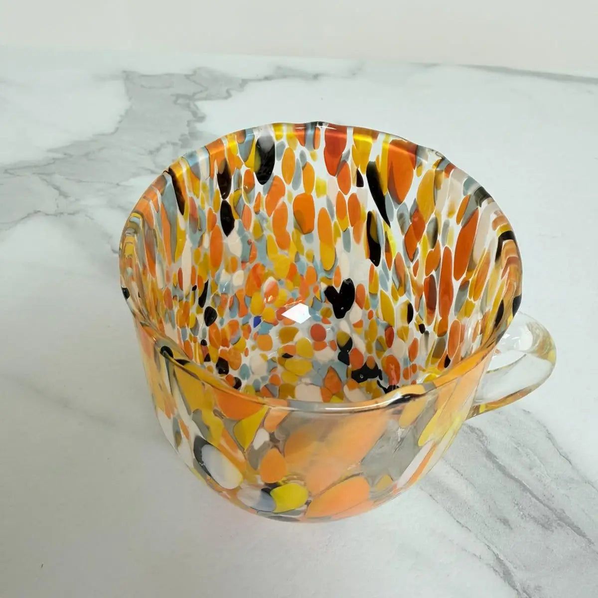 Multifarvet orange cappuccino-kop i Murano-glas