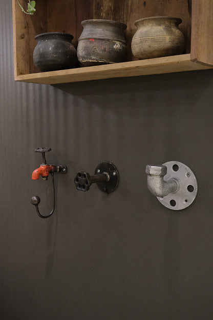 Trademark Living Bertram knage med fabrikslook