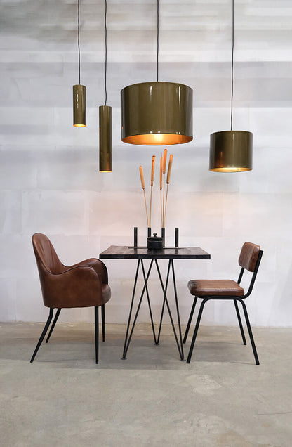 Trademark Living Diner spisebordsstol med quiltet læder - brun/sort