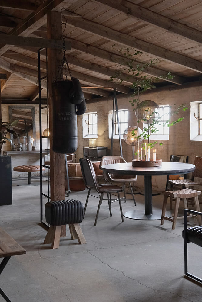 Trademark Living Jumper lille buk i læder - sort