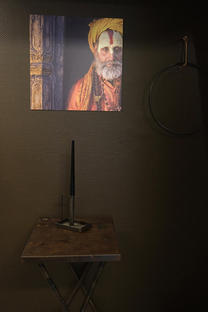 Trademark Living Old Fashioned cafébord