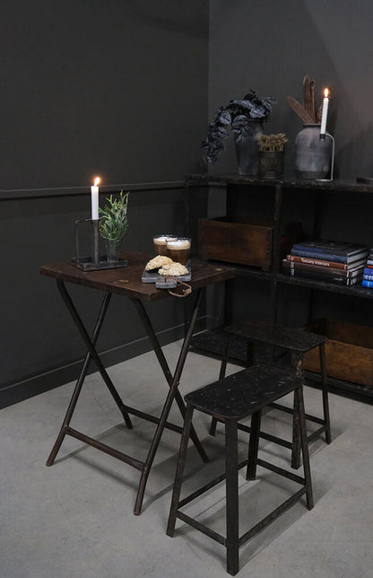 Trademark Living Old Fashioned cafébord