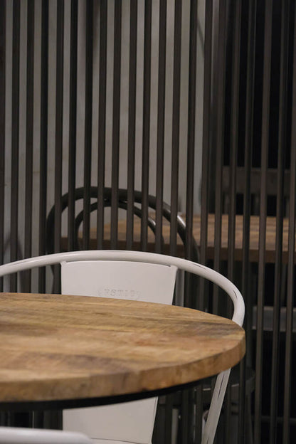 Trademark Living Living spisebordsstol - antikhvid