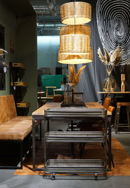 Trademark Living Vega rullebord - jern med klar lak