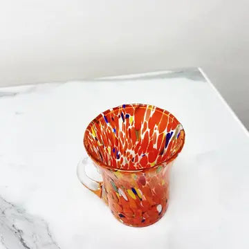 Orange tekop i mundblæst Murano-glas
