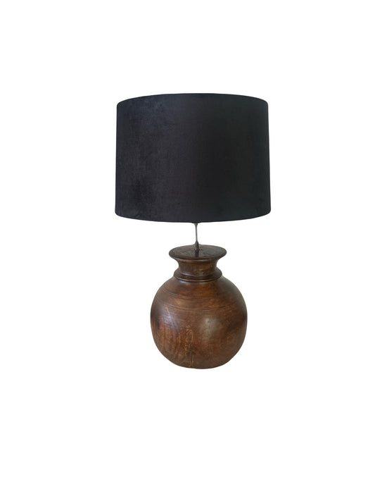 BORDLAMPE AF GAMMEL ORIGINAL KRUKKE