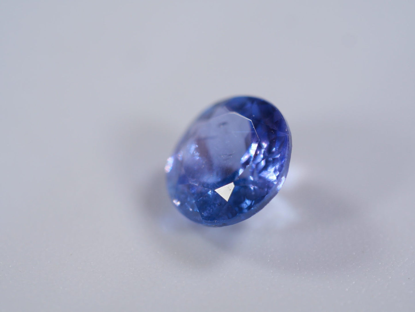 NATURLIG TANZANITE 0,79 ct